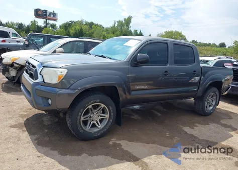 2014 Toyota Tacoma Base V6 z USA, uszkodzony, nr VIN 3TMLU4EN6EM163642
